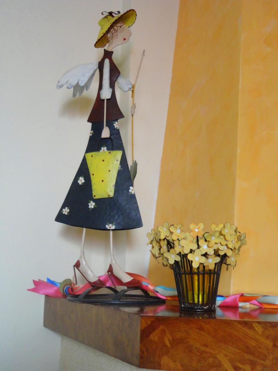 Lirio Guest House Makrakómi エクステリア 写真