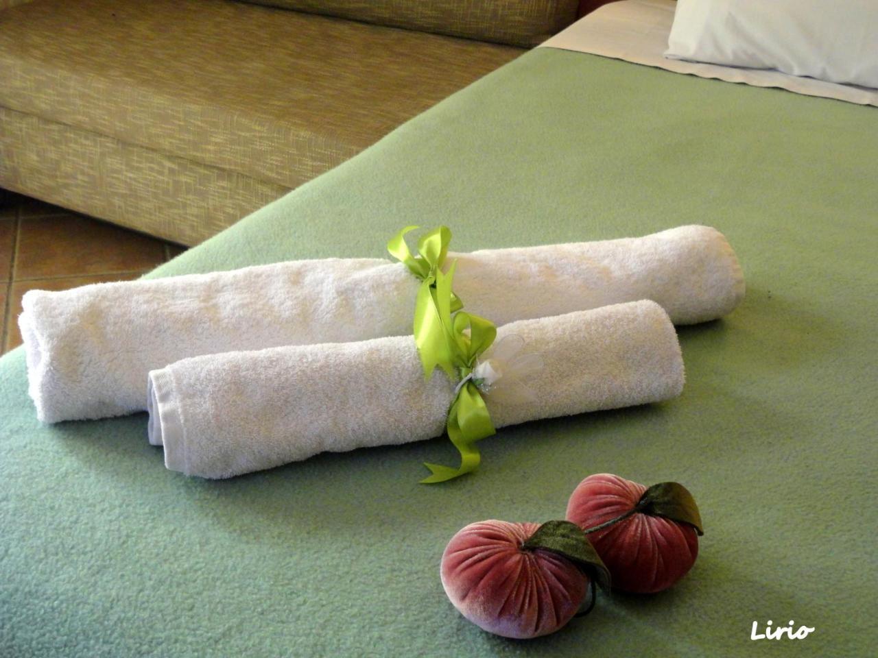 Lirio Guest House Makrakómi エクステリア 写真